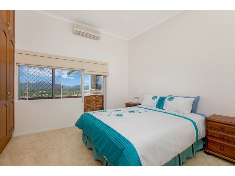 52 Sydney Street, Bayview Heights QLD 4868