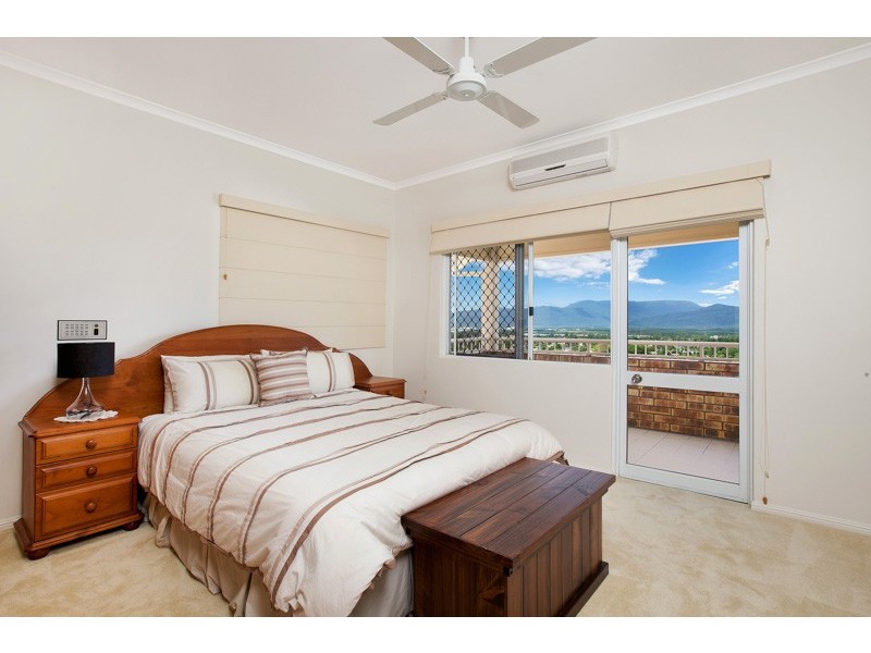 52 Sydney Street, Bayview Heights QLD 4868