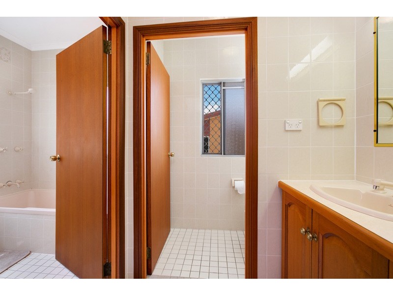 52 Sydney Street, Bayview Heights QLD 4868