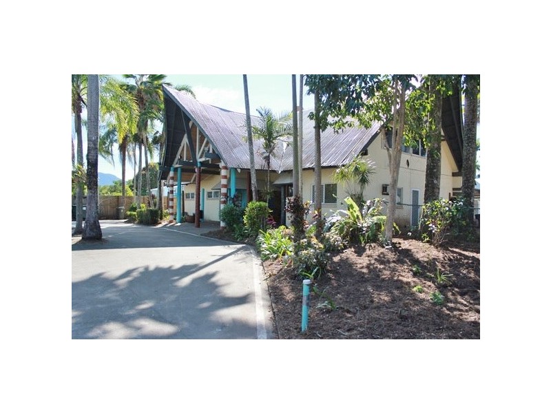 8/7-27 McLachlan Street, Manunda QLD 4870