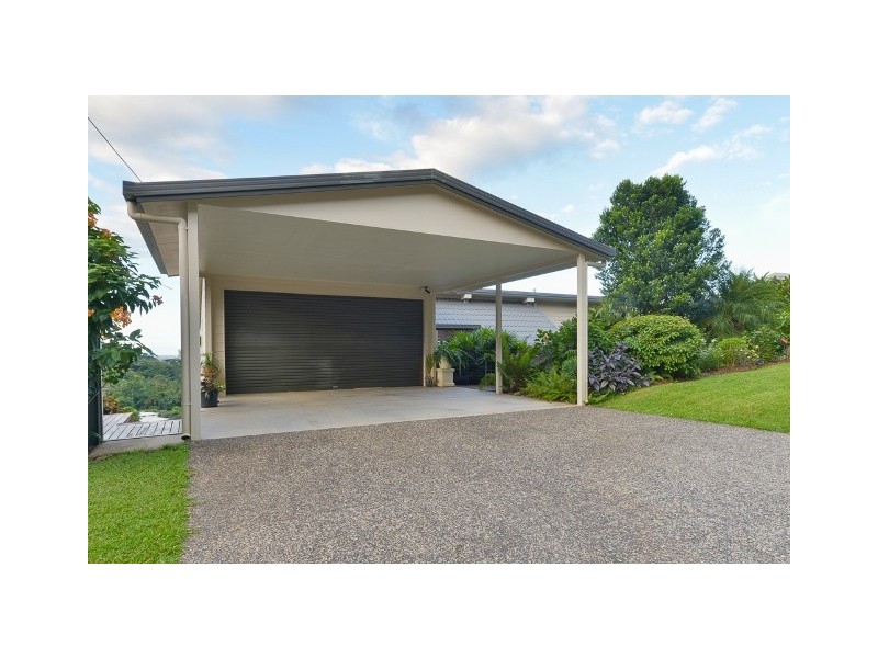 252 Toogood Road, Bayview Heights QLD 4868