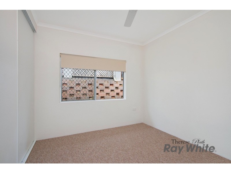 14 Gilmore Street, Bentley Park QLD 4869