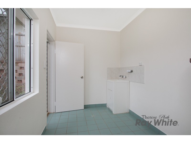 14 Gilmore Street, Bentley Park QLD 4869