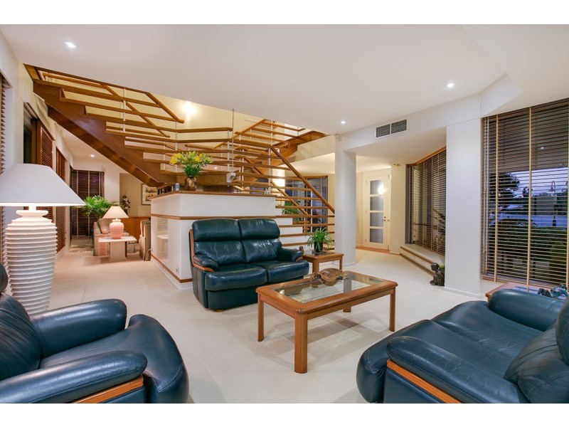 9 Cascade Avenue, Kewarra Beach QLD 4879