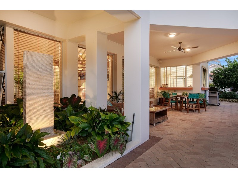 9 Cascade Avenue, Kewarra Beach QLD 4879