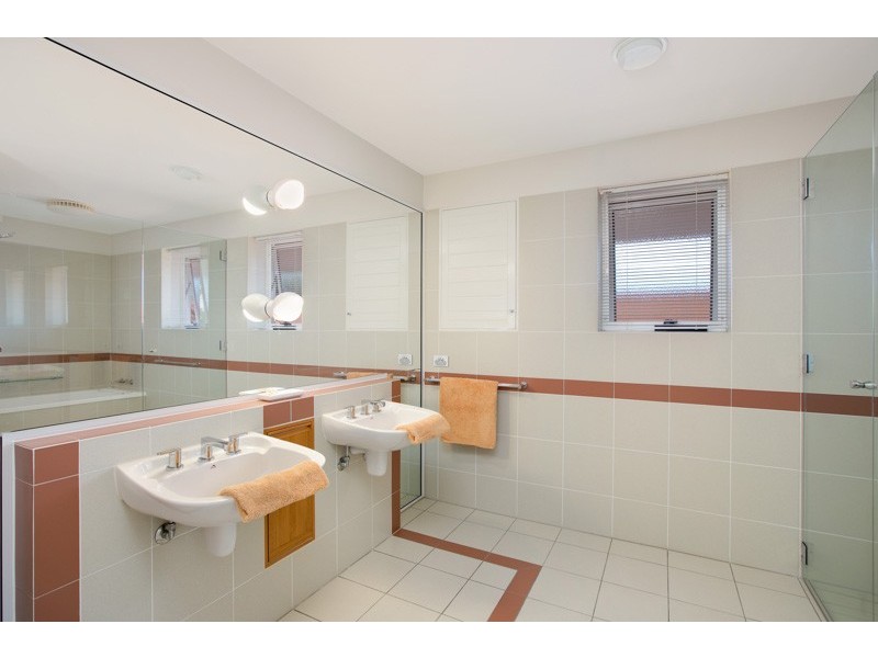 9 Cascade Avenue, Kewarra Beach QLD 4879