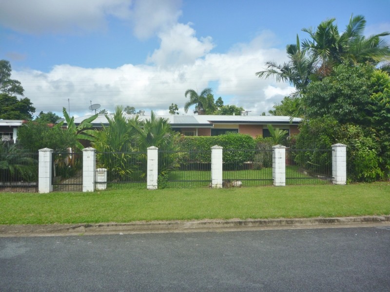 10 Erang Street, Woree QLD 4868