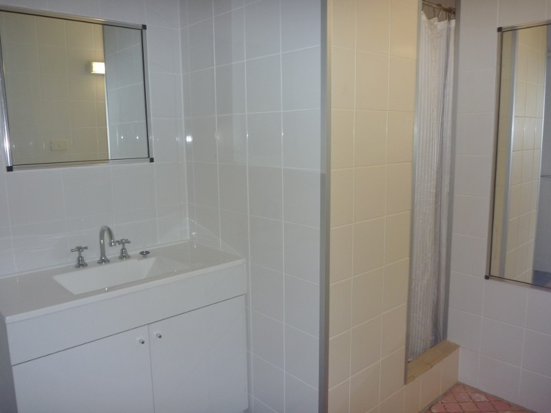 10 Erang Street, Woree QLD 4868