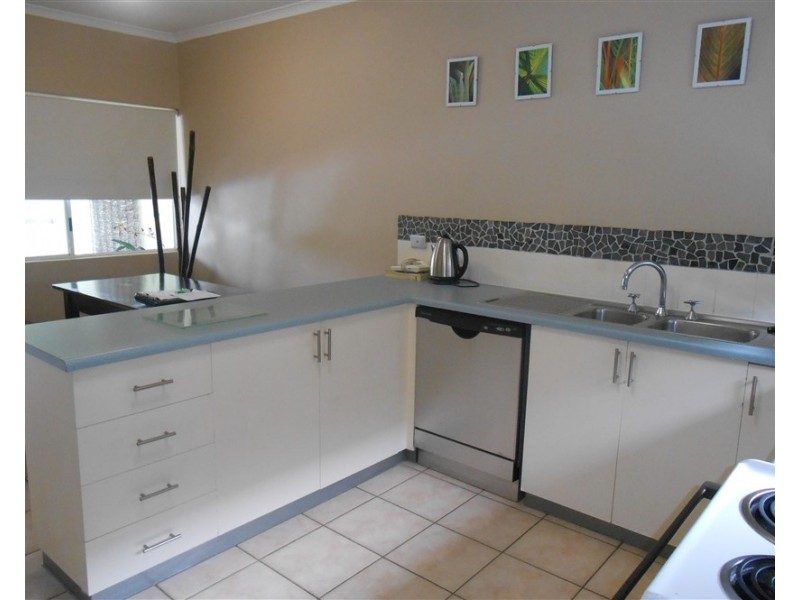 307/225 McLeod Street, Cairns North QLD 4870