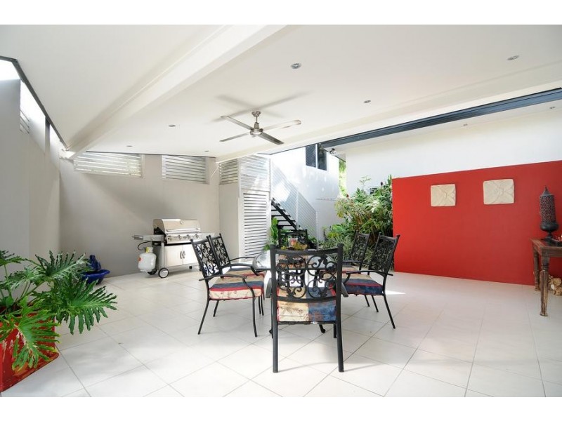 49 Flecker Street, Whitfield QLD 4870