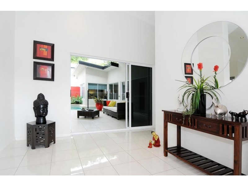 49 Flecker Street, Whitfield QLD 4870