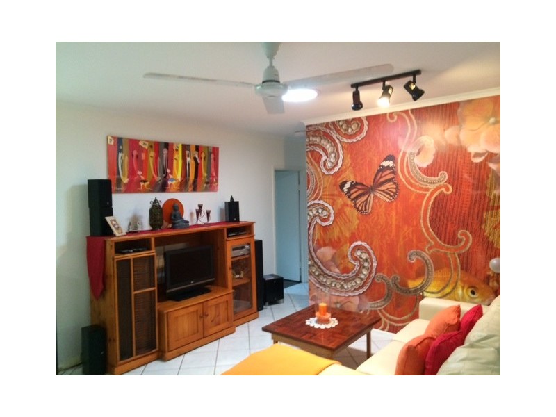 3/6 Holmes Street, Stratford QLD 4870