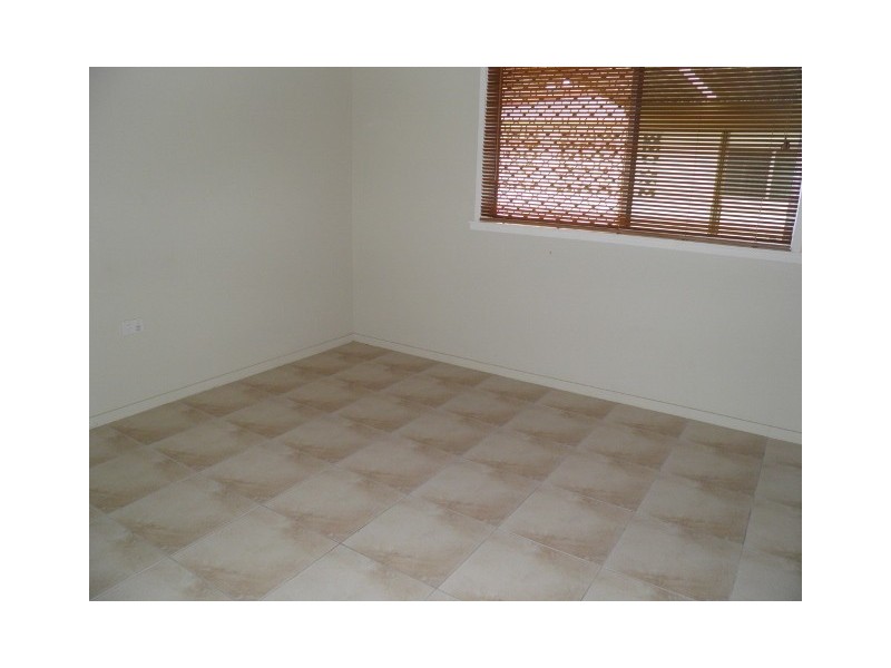 11 Purbeck Place, Edge Hill QLD 4870