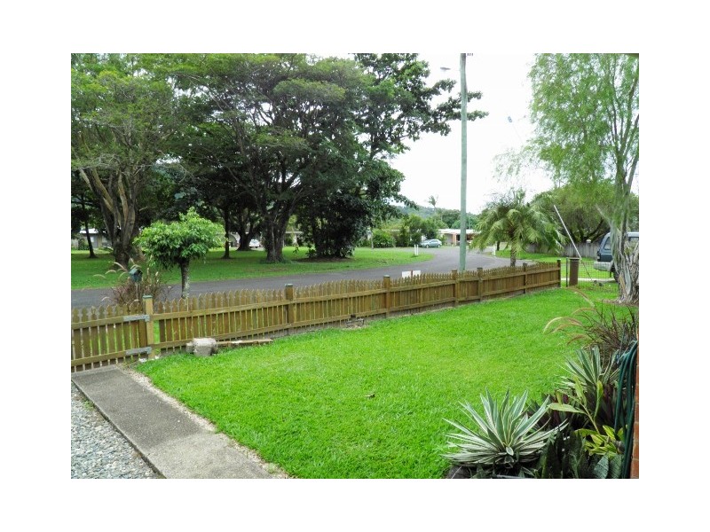 11 Purbeck Place, Edge Hill QLD 4870