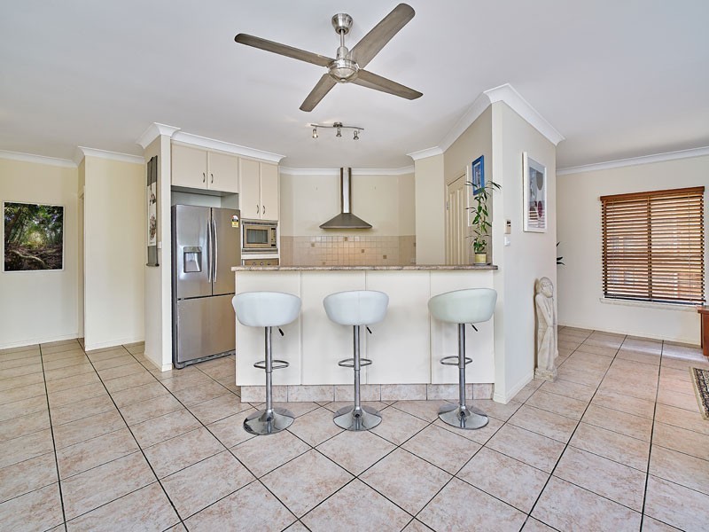 41-43 Koppen Terrace, Mooroobool QLD 4870