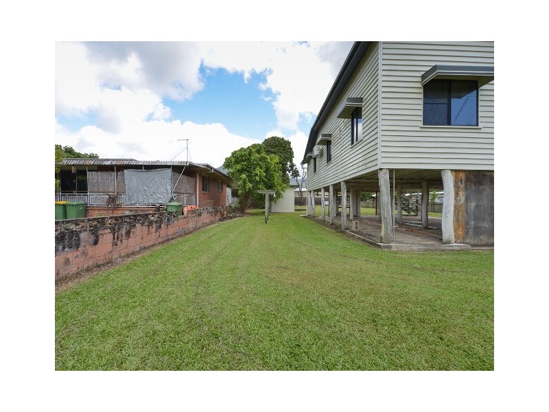 33 Armstrong Street, Edmonton QLD 4869