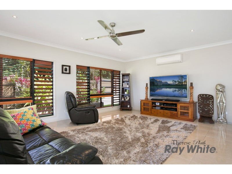Bentley Park QLD 4869