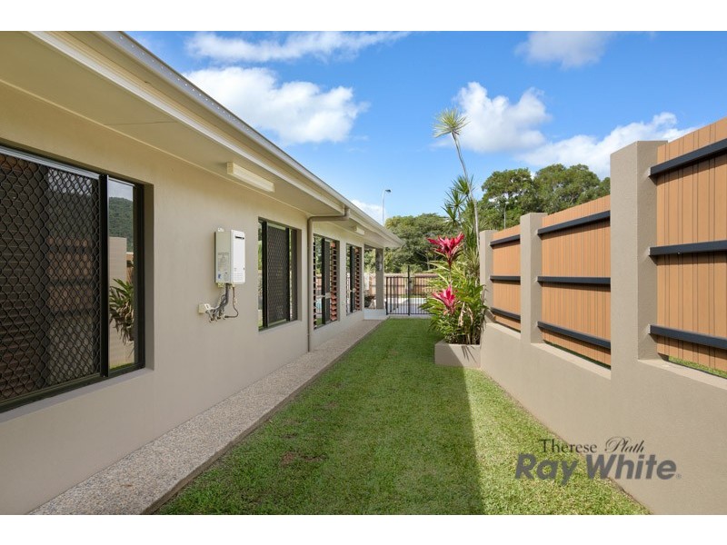 Bentley Park QLD 4869