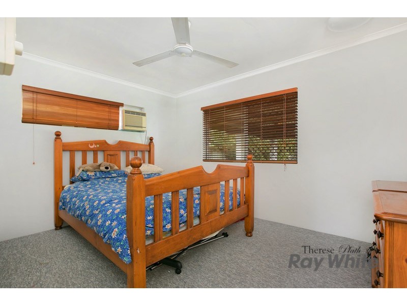 30 Jensen Street, Manoora QLD 4870