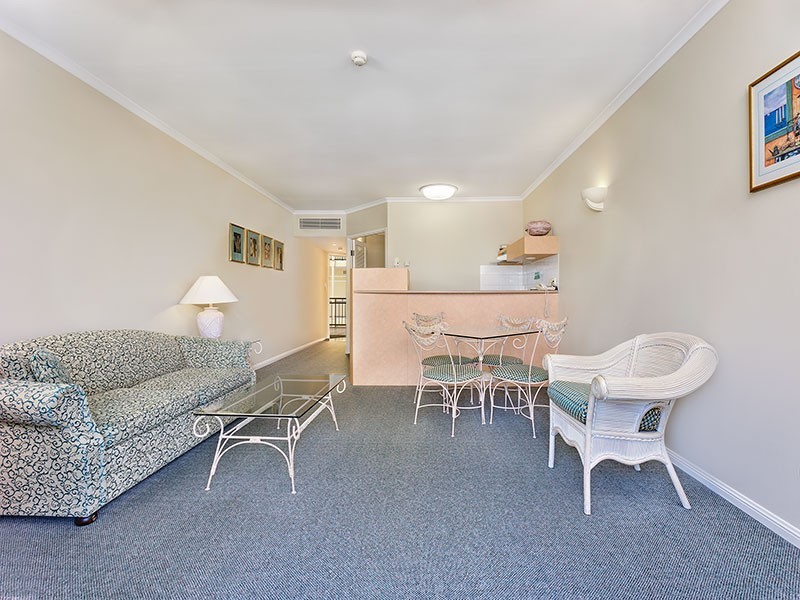 10/62 Abbott Street, Cairns City QLD 4870