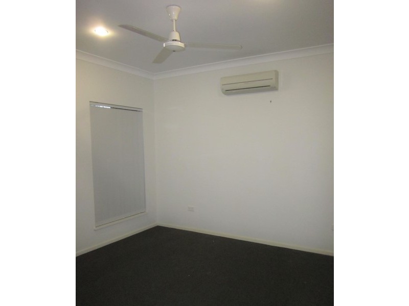 Bentley Park QLD 4869