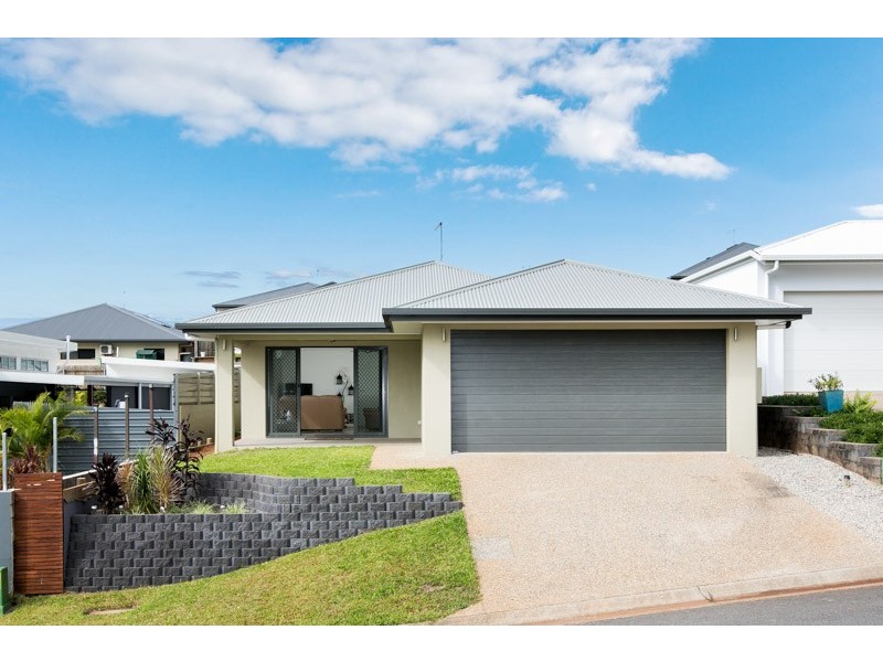 7 Pandan Close, Mount Sheridan QLD 4868