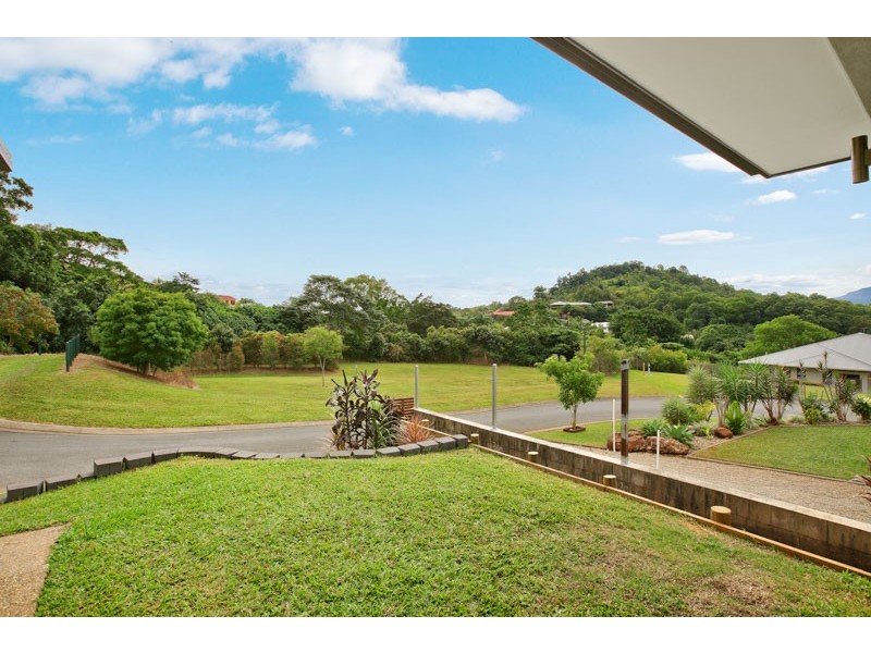 7 Pandan Close, Mount Sheridan QLD 4868