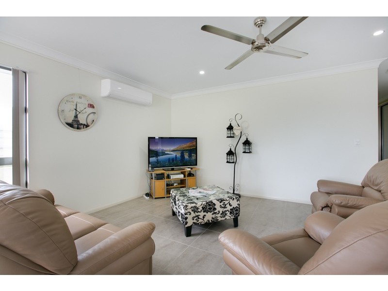 7 Pandan Close, Mount Sheridan QLD 4868