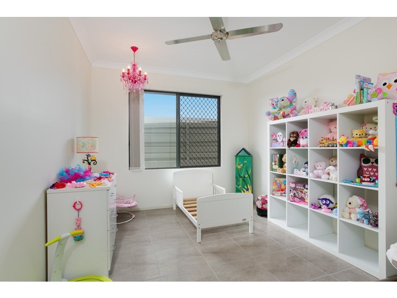 7 Pandan Close, Mount Sheridan QLD 4868