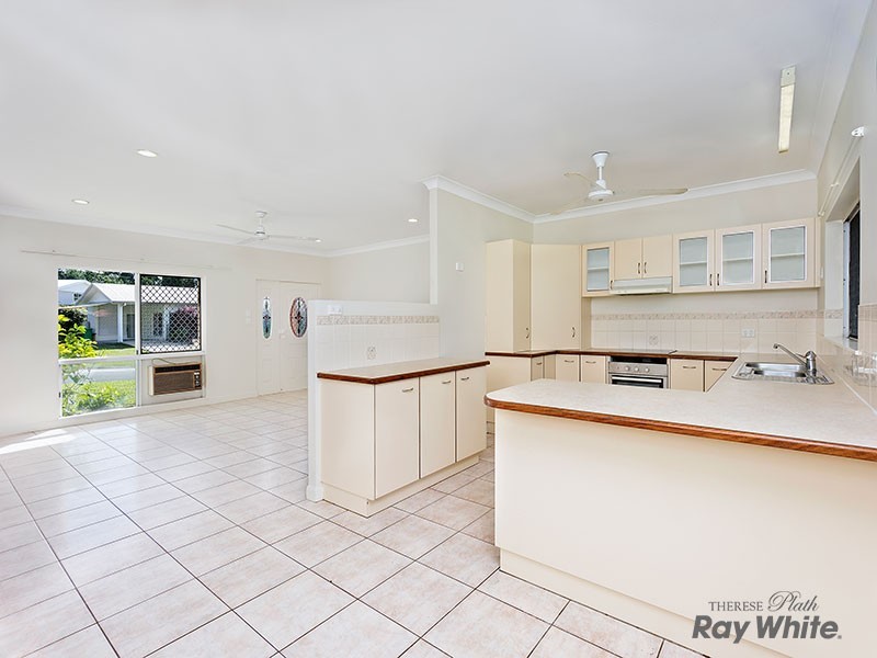 11 Bellbush Close, Mount Sheridan QLD 4868