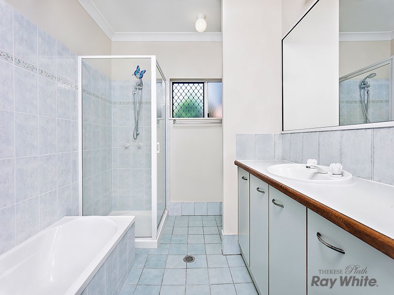 11 Bellbush Close, Mount Sheridan QLD 4868