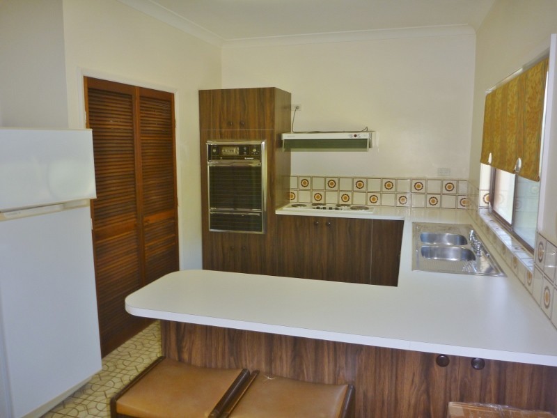 9 Fiesta Close, Bayview Heights QLD 4868