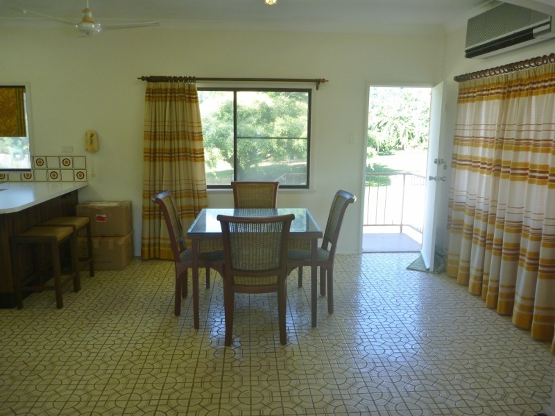 9 Fiesta Close, Bayview Heights QLD 4868