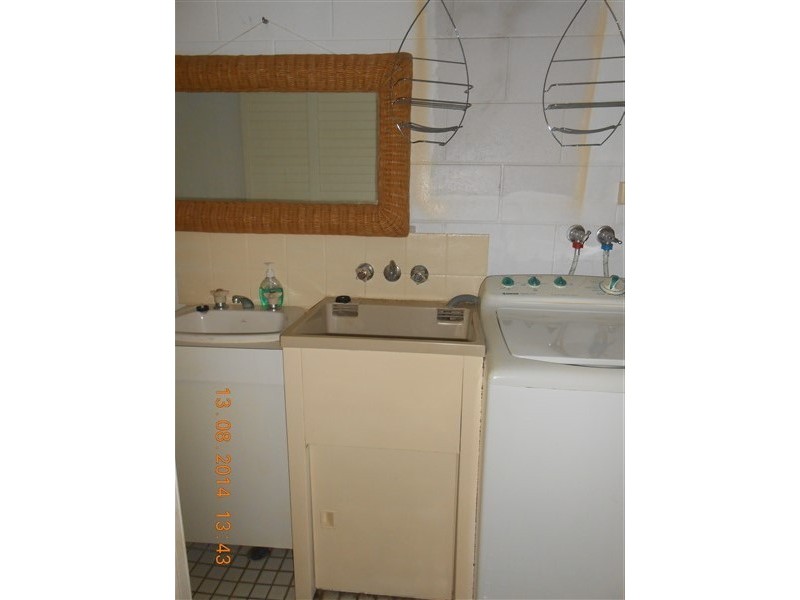 Manoora QLD 4870