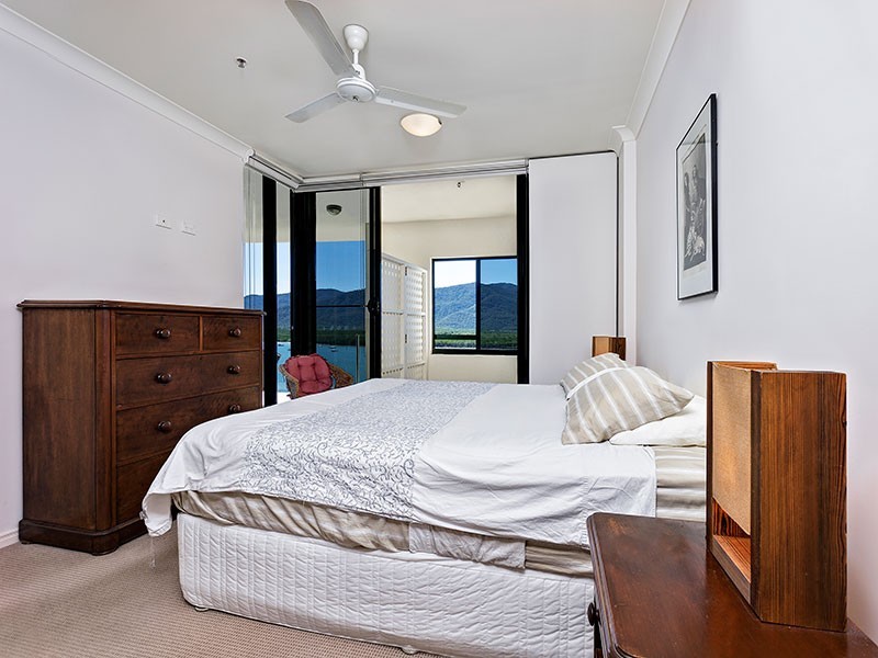 1003/25 Wharf Street, Cairns City QLD 4870
