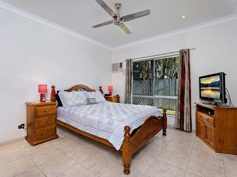 16 Myalup Close, Kewarra Beach QLD 4879