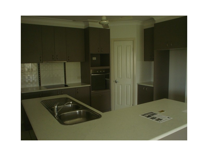 Mount Sheridan QLD 4868