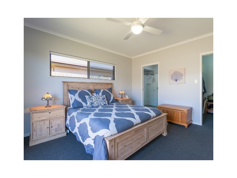 3 Frank Street, Redlynch QLD 4870