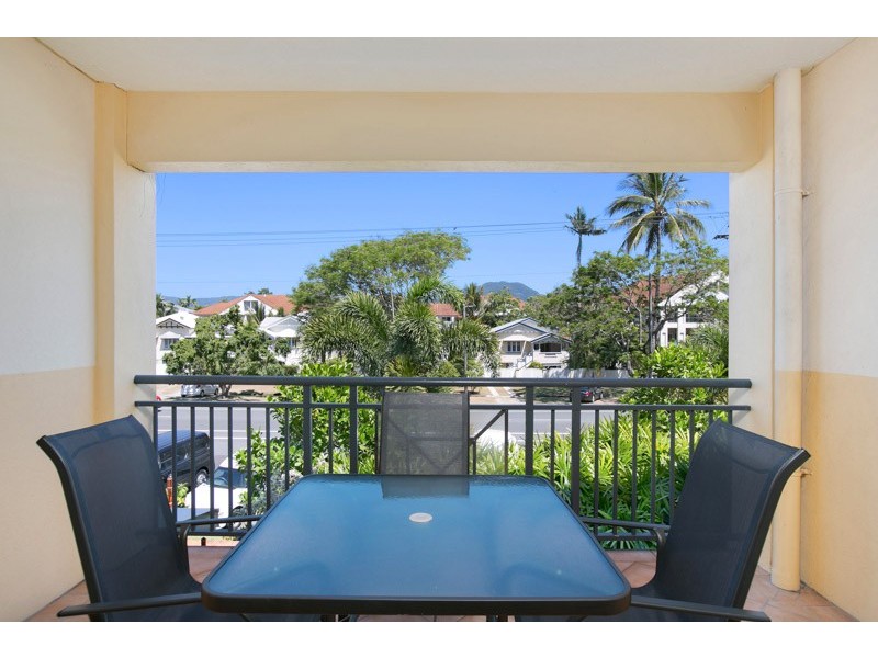 15/275 Esplanade, Cairns North QLD 4870