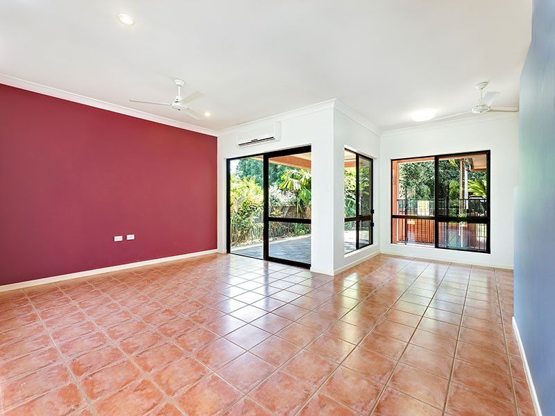 47 Fairley Street, Redlynch QLD 4870