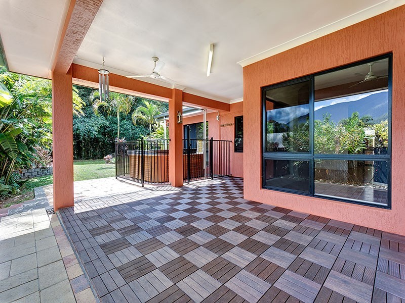 47 Fairley Street, Redlynch QLD 4870