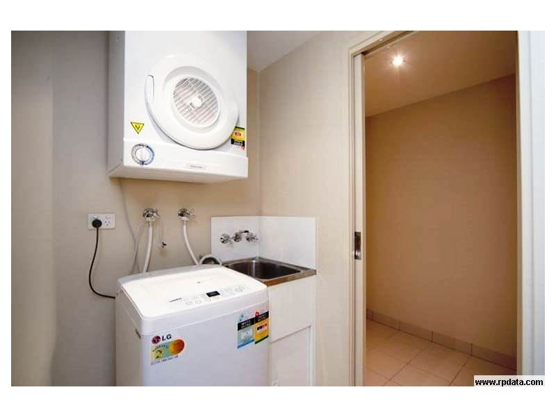 1104/12 Gregory Street, Westcourt QLD 4870