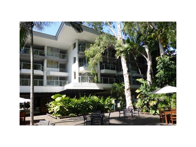 Palm Cove QLD 4879