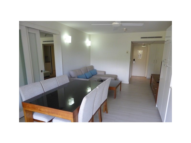Palm Cove QLD 4879