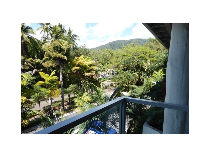 Palm Cove QLD 4879
