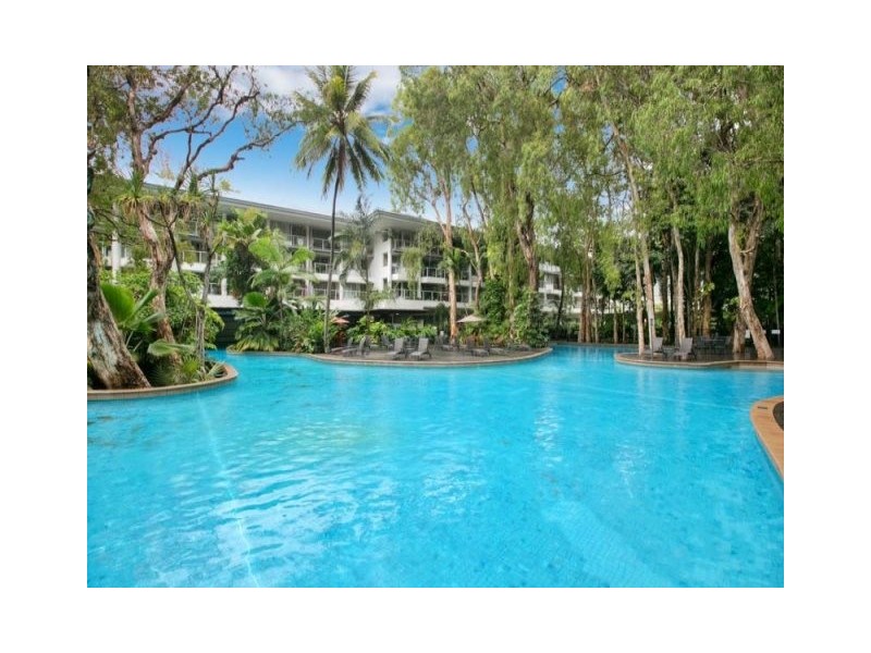 Palm Cove QLD 4879