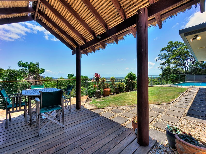 15 Alstonia Close, Redlynch QLD 4870