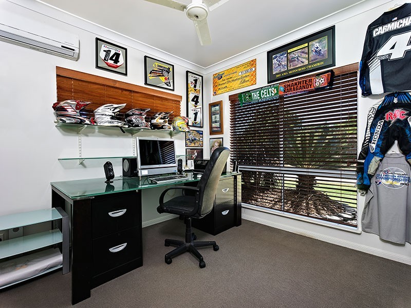 35 Hideaway Close, Palm Cove QLD 4879