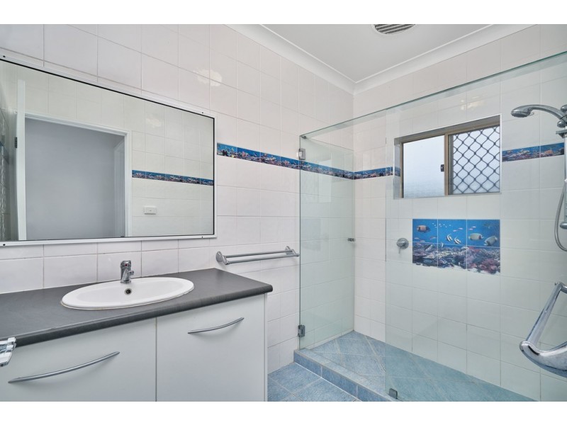 16 Fife Close, Mount Sheridan QLD 4868