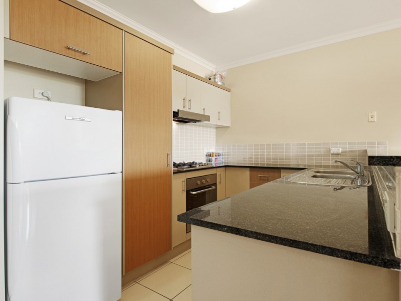 255/12-21 Gregory Street, Westcourt QLD 4870